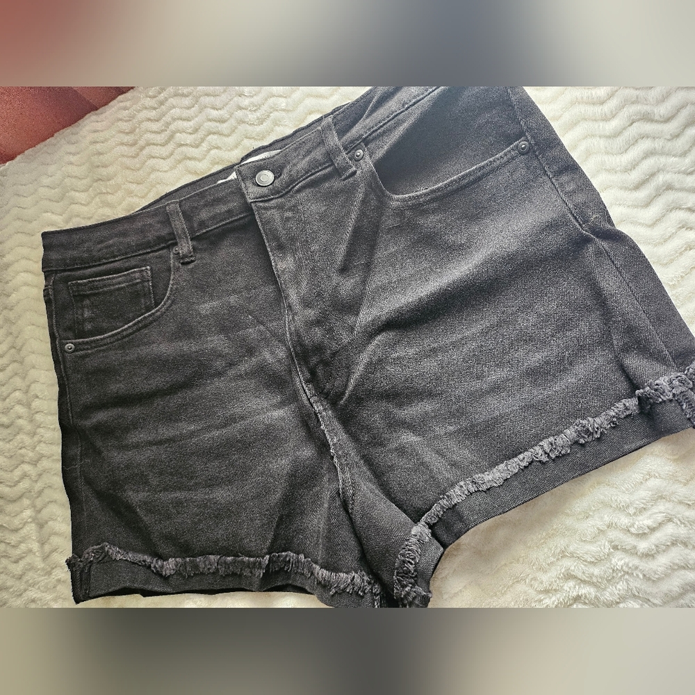 Celebrity Pink Women's Denim Short- Black